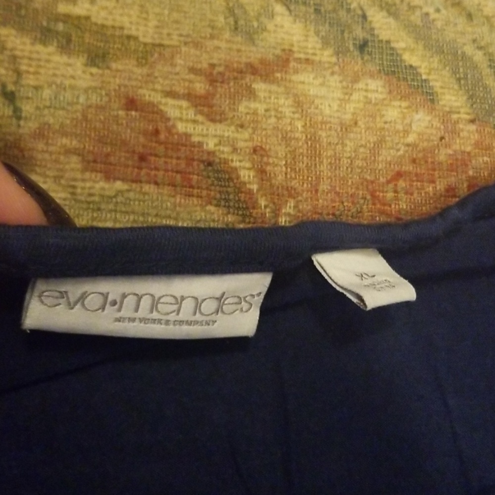 Eva Mendes Top - Picture 3 of 4